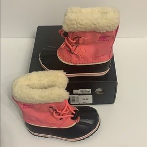 New! Sorel lollipop pink size 10 toddler boots